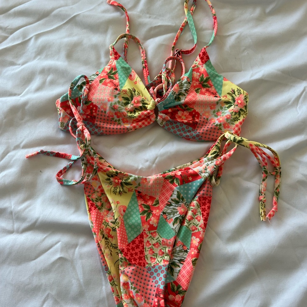 OneOne swimsuit in this super cute pattern!